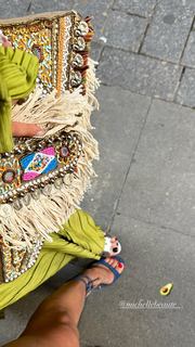 Ludovica Pagani feet photo thumbnail