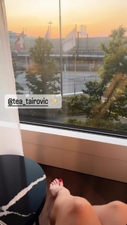 Breskvica feet photo 3