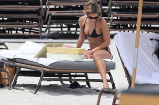 Chantel Jeffries feet photo thumbnail