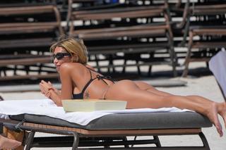 Chantel Jeffries feet photo thumbnail