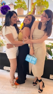 Hansika Motwani feet photo thumbnail