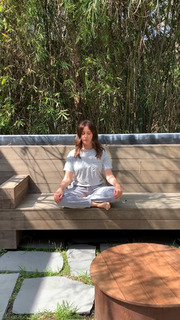 Ashley Tisdale feet photo thumbnail