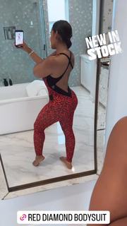 Evelyn Lozada feet photo thumbnail