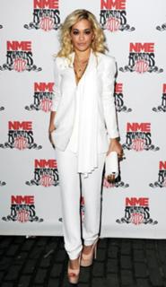 Rita Ora feet photo thumbnail