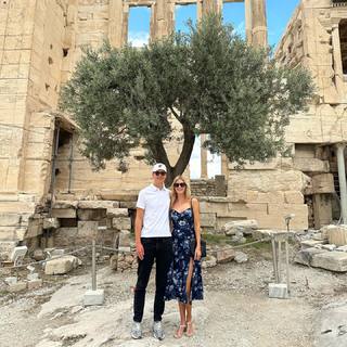 Ivanka Trump feet photo thumbnail