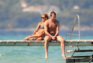 Sylvie Meis feet photo thumbnail