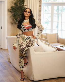 Angela Simmons feet photo thumbnail