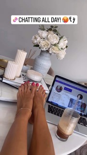 Margarita Smith feet photo thumbnail