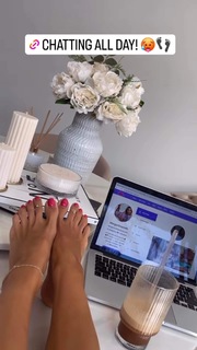 Margarita Smith feet photo thumbnail