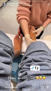 Margarita Smith feet photo thumbnail