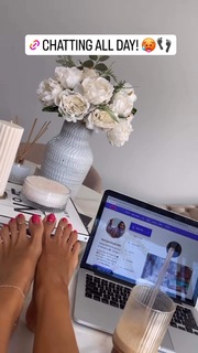 Margarita Smith feet photo thumbnail