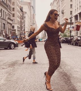 Galilea Montijo feet photo thumbnail