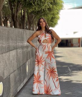 Galilea Montijo feet photo thumbnail