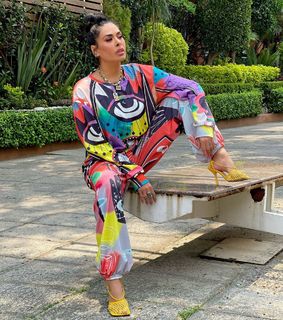 Galilea Montijo feet photo thumbnail