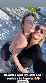 Lele Pons feet photo thumbnail