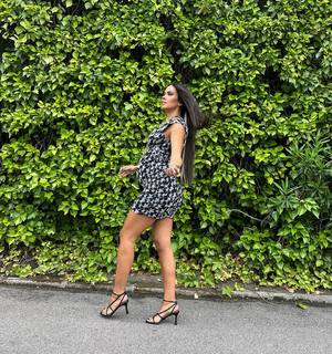 Cristina Pedroche feet photo thumbnail
