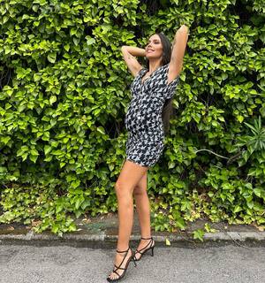Cristina Pedroche feet photo thumbnail