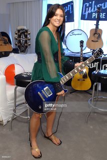 Danica Patrick feet photo thumbnail