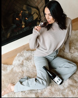 Brie Garcia feet photo thumbnail