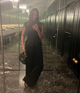 Lisa Snowdon feet photo thumbnail