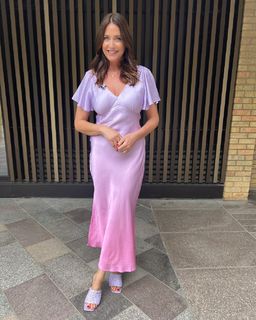 Lisa Snowdon feet photo thumbnail