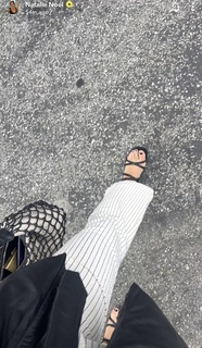 Natalie Noel Mariduena feet photo thumbnail