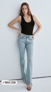 Serenay Sarikaya feet photo thumbnail