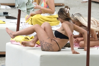 Chloe Ferry feet photo thumbnail