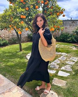 Vicky Pattison feet photo thumbnail