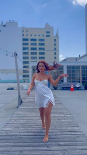 Francia Raisa feet photo thumbnail