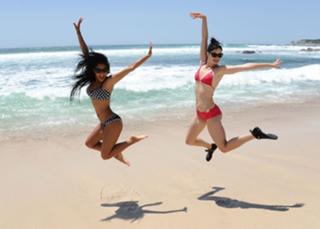 Nicole Scherzinger feet photo thumbnail