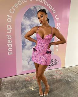Draya Michele feet photo thumbnail