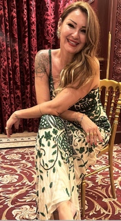 Pinar Altug feet photo thumbnail