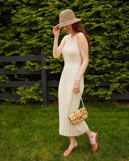 Eva Amurri feet photo thumbnail