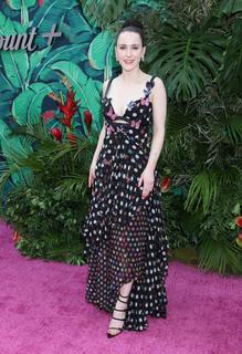Rachel Brosnahan feet photo thumbnail