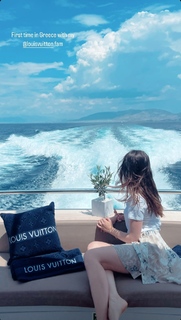 Ana de Armas feet photo thumbnail