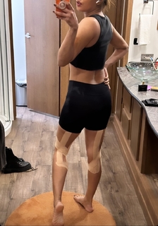 Priyanka Chopra Jonas feet photo thumbnail