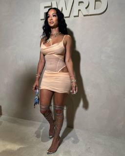 Draya Michele feet photo thumbnail