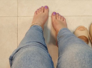 Isa Pes feet photo thumbnail