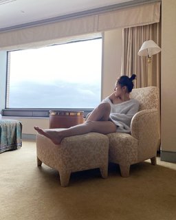 Sayaka Tomaru feet photo thumbnail