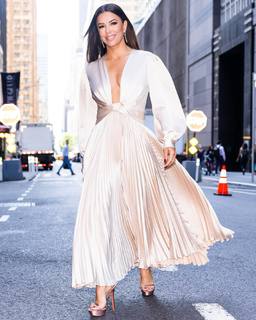Eva Longoria feet photo thumbnail