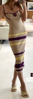 Marina Ruy Barbosa feet photo thumbnail