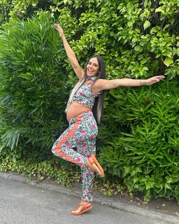 Cristina Pedroche feet photo thumbnail