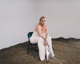 Kesha feet photo thumbnail