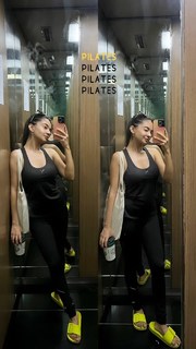 Anushka Sen feet photo thumbnail
