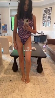 Jenna Dewan feet photo thumbnail