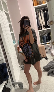 Brittney Smith feet photo thumbnail