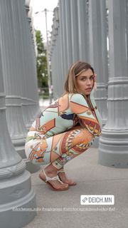 Ludovica Frasca feet photo thumbnail