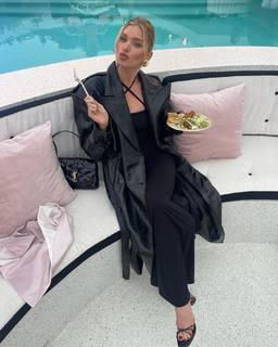 Elsa Hosk feet photo thumbnail