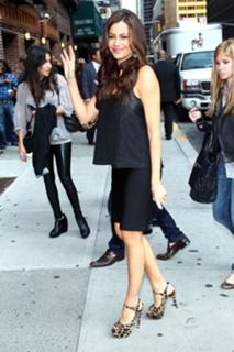 Sofía Vergara feet photo thumbnail